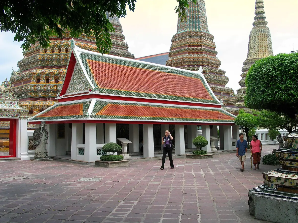 The medicine pavilion at Wat Pho